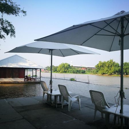 River Marina Resort يوثاي ثاني المظهر الخارجي الصورة