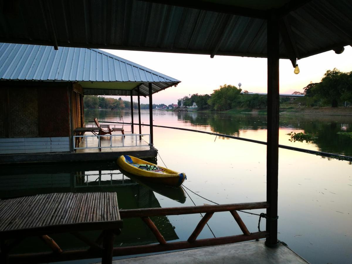 River Marina Resort يوثاي ثاني المظهر الخارجي الصورة