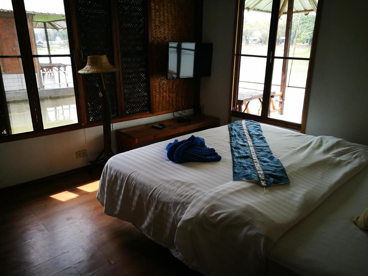 River Marina Resort يوثاي ثاني المظهر الخارجي الصورة