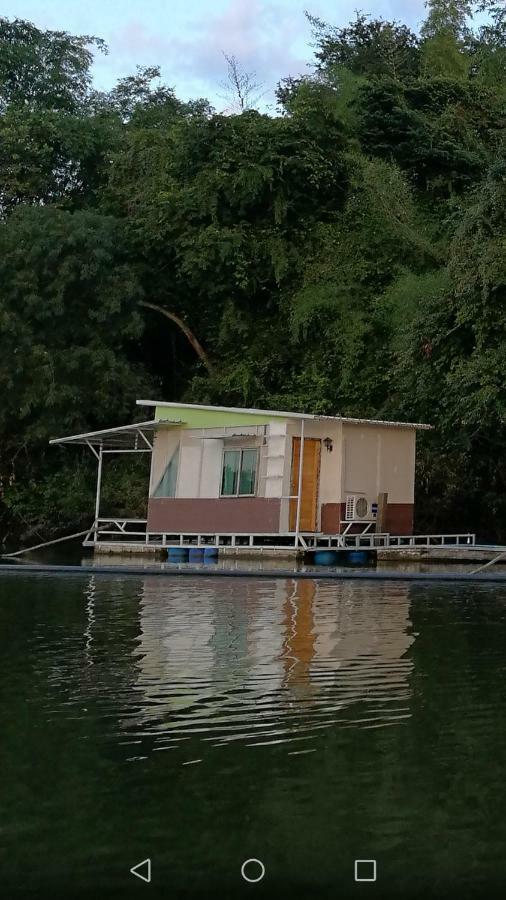 River Marina Resort يوثاي ثاني المظهر الخارجي الصورة